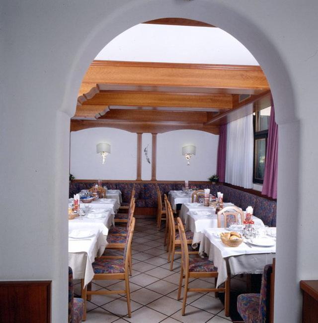 Hotel Miramonti Vigo di Fassa Bagian luar foto