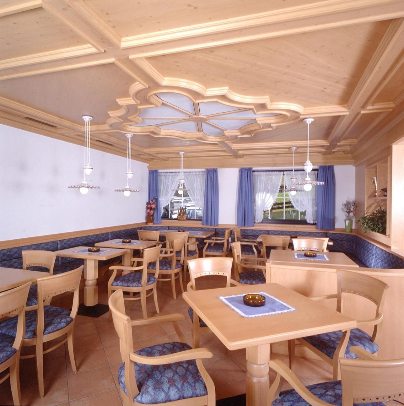 Hotel Miramonti Vigo di Fassa Bagian luar foto