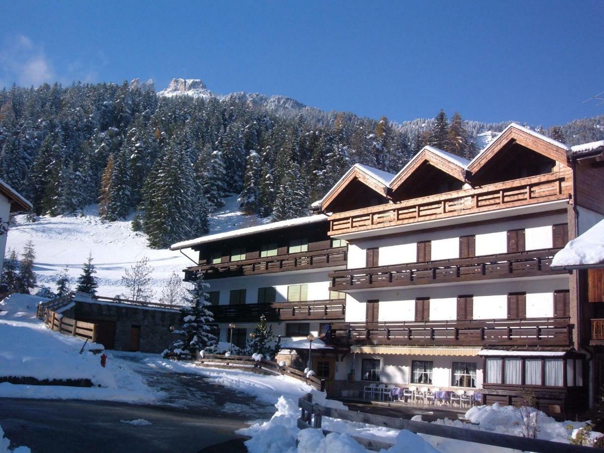 Hotel Miramonti Vigo di Fassa Bagian luar foto